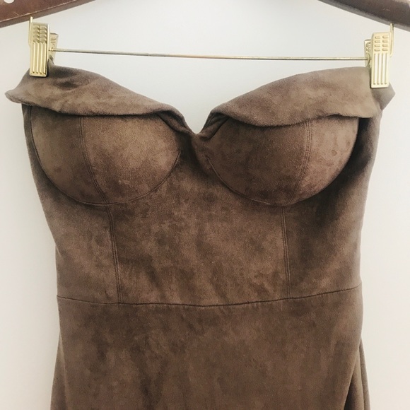 SOLD - Picture 3 of 4